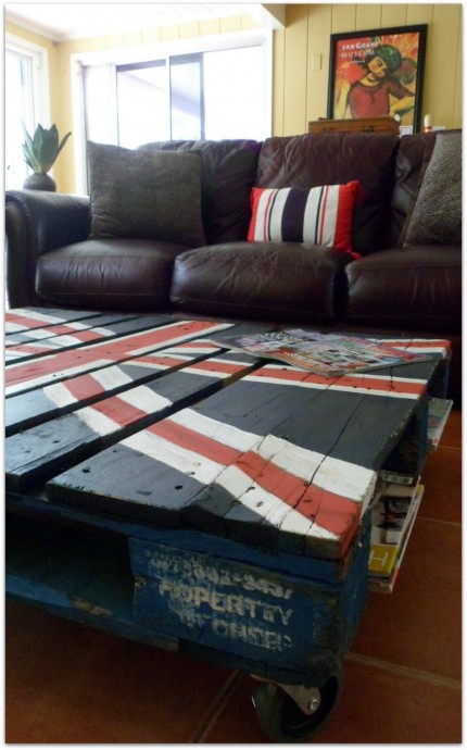 union jack pallet table