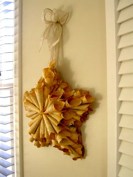 Book Page Star Wreath