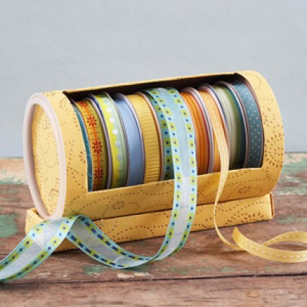 Recycled Ribbon Holder