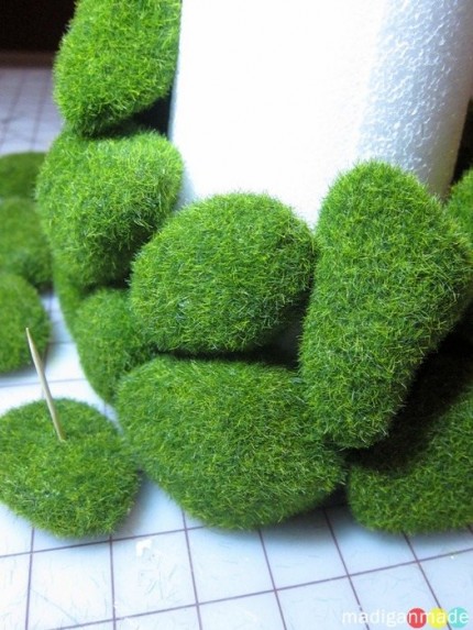 Guest Post: Easy Moss Topiary