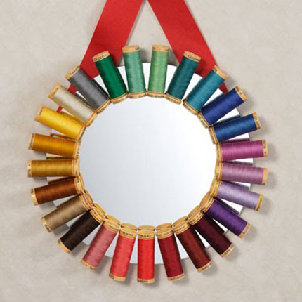 14 Colorful Wreaths You Can Make @craftgossip