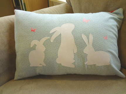 15 Bunny Silhouette Crafts for Easter @craftgossip