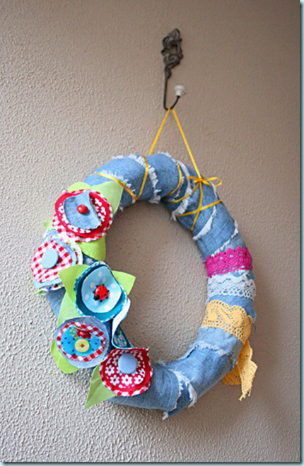 9 More Spring & Easter Wreaths @craftgossip