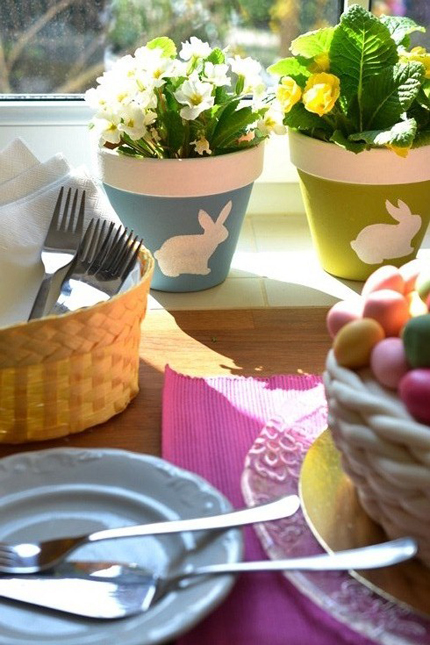 15 Bunny Silhouette Crafts for Easter @craftgossip