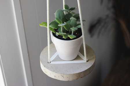 hanging-cement-vase