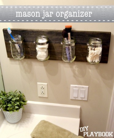 Mason-Jar-Bathroom-Organizer